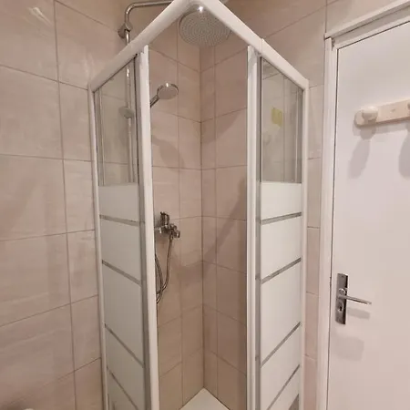 Centre Medecin * نيس